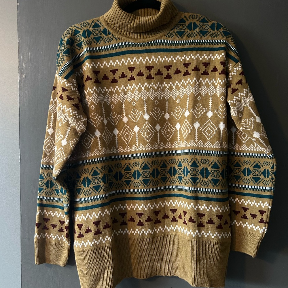 Women’s  Turtleneck Sweater - Multicolor